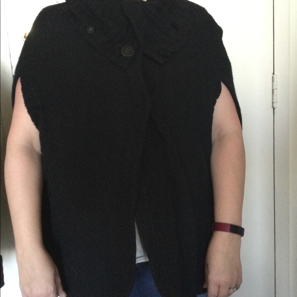 Wool Cape/poncho with collar - Picture 3 of 4